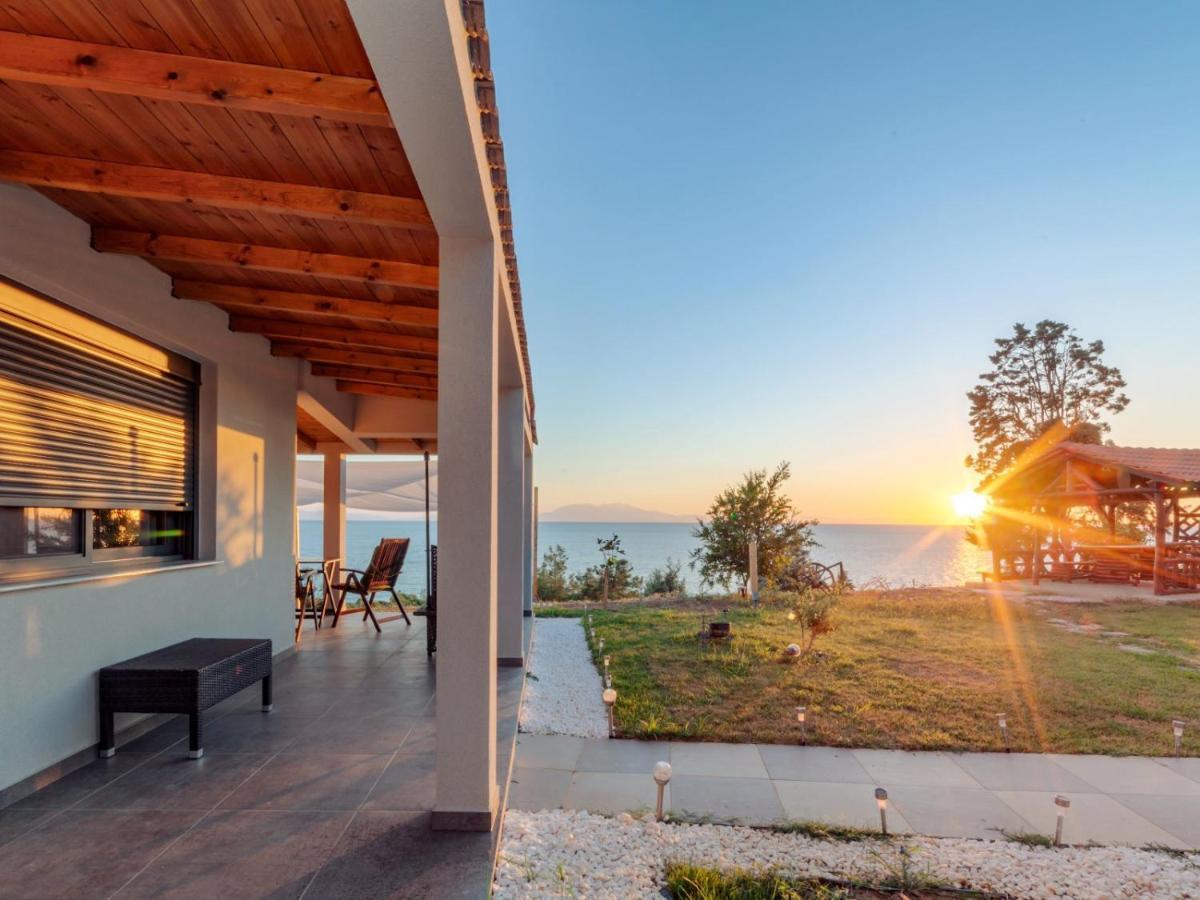 2Sea Loft Nea Potidea Chalkidiki Villa Buitenkant foto