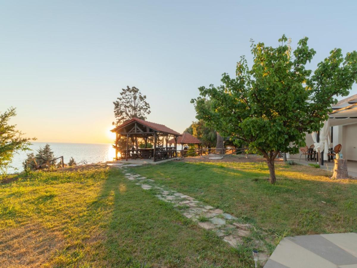 2Sea Loft Nea Potidea Chalkidiki Villa Buitenkant foto
